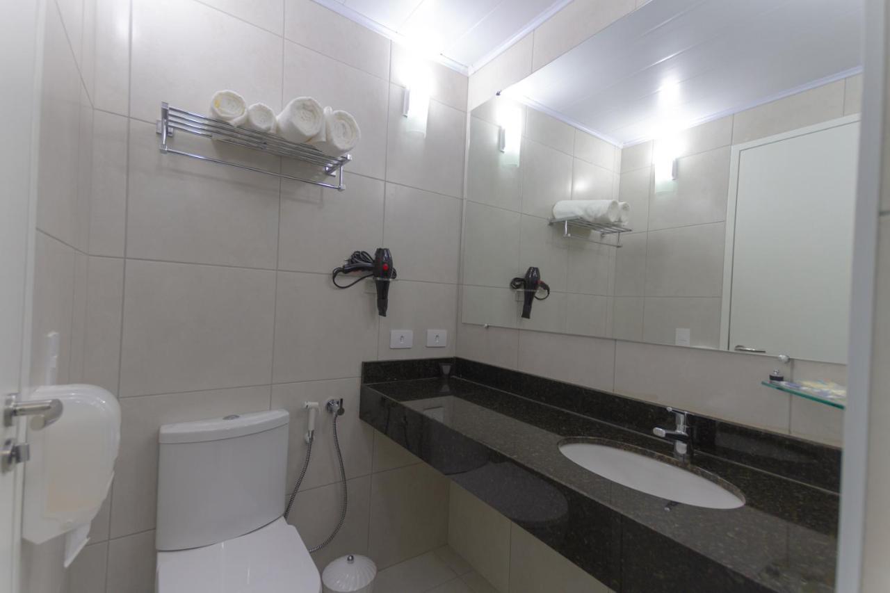 Hotel Confiance Barigui Curitiba Kültér fotó